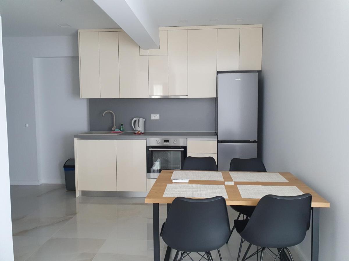 Bellissima Apartments Brist Εξωτερικό φωτογραφία