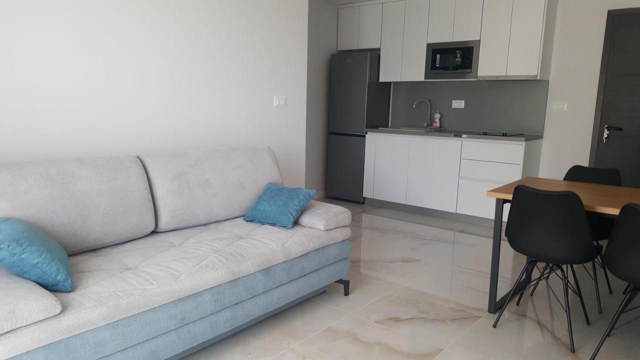 Bellissima Apartments Brist Εξωτερικό φωτογραφία