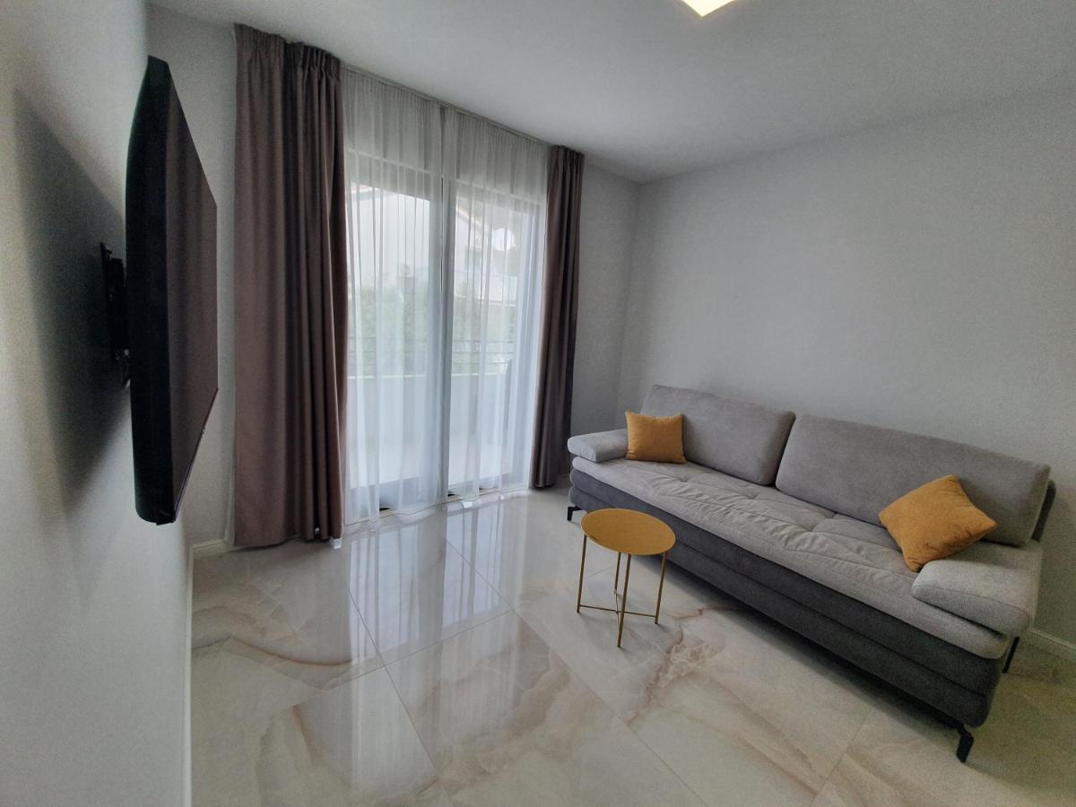 Bellissima Apartments Brist Εξωτερικό φωτογραφία